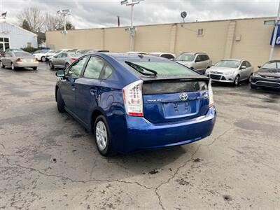 2010 Toyota Prius IV   - Photo 6 - Auburn, WA 98002