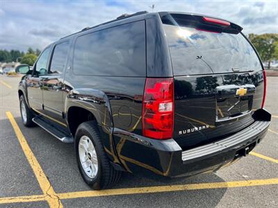 2013 Chevrolet Suburban LT   - Photo 6 - Auburn, WA 98002