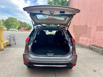 2017 Nissan Rogue S   - Photo 8 - Auburn, WA 98002