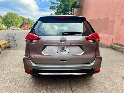 2017 Nissan Rogue S   - Photo 7 - Auburn, WA 98002