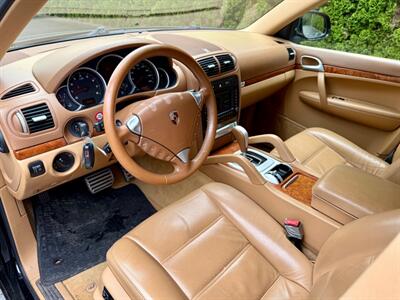 2006 Porsche Cayenne S   - Photo 8 - Auburn, WA 98002