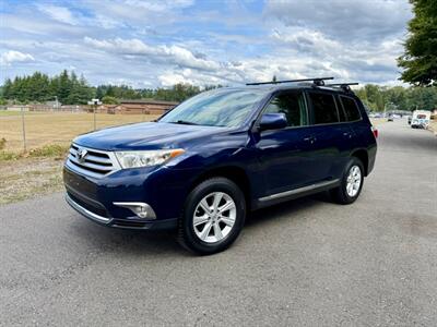 2013 Toyota Highlander SE   - Photo 2 - Auburn, WA 98002