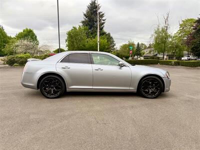 2014 Chrysler 300C   - Photo 4 - Auburn, WA 98002