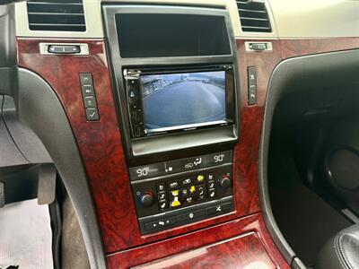 2007 Cadillac Escalade   - Photo 12 - Auburn, WA 98002