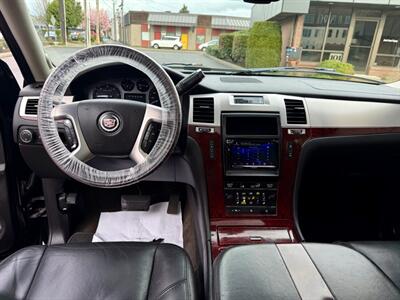 2007 Cadillac Escalade   - Photo 9 - Auburn, WA 98002