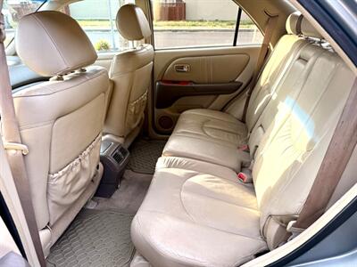 2001 Lexus RX   - Photo 10 - Auburn, WA 98002
