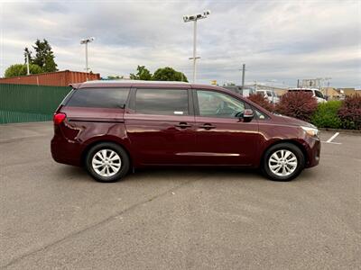 2018 Kia Sedona LX   - Photo 4 - Auburn, WA 98002