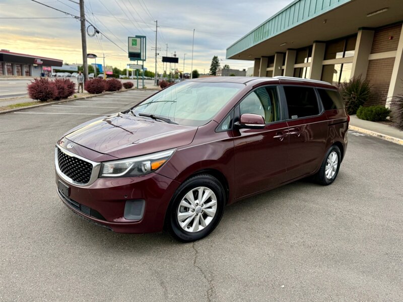 2018 Kia Sedona LX  