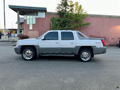 2002 Chevrolet Avalanche 1500   - Photo 3 - Auburn, WA 98002