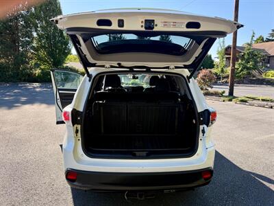 2015 Toyota Highlander XLE   - Photo 7 - Auburn, WA 98002
