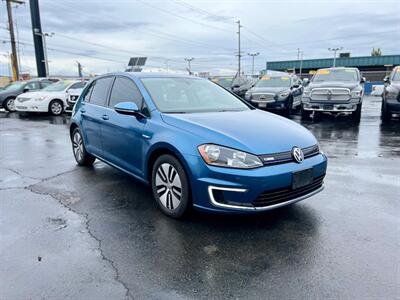 2016 Volkswagen e-Golf SE   - Photo 2 - Auburn, WA 98002