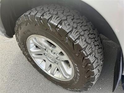 2001 Toyota Sequoia SR5   - Photo 14 - Auburn, WA 98002