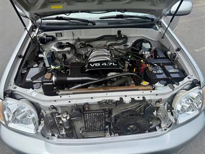2001 Toyota Sequoia SR5   - Photo 13 - Auburn, WA 98002