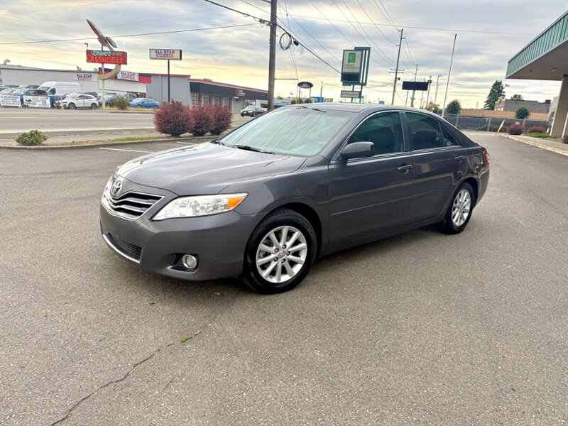 2011 Toyota Camry XLE   - Photo 1 - Auburn, WA 98002
