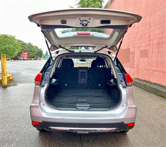 2017 Nissan Rogue S  AWD - Photo 8 - Auburn, WA 98002