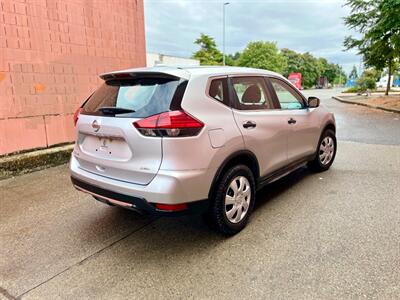 2017 Nissan Rogue S  AWD - Photo 4 - Auburn, WA 98002