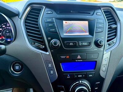 2015 Hyundai SANTA FE Limited   - Photo 11 - Auburn, WA 98002