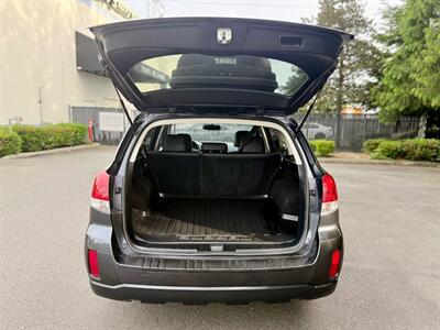 2011 Subaru Outback 3.6R Limited   - Photo 7 - Auburn, WA 98002