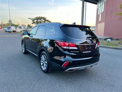 2017 Hyundai SANTA FE SE   - Photo 8 - Auburn, WA 98002