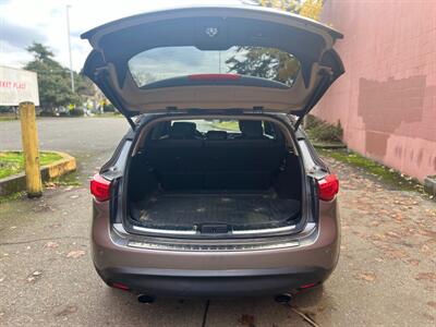 2011 INFINITI FX35   - Photo 8 - Auburn, WA 98002