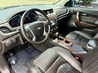 2014 Chevrolet Traverse LTZ   - Photo 10 - Auburn, WA 98002