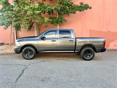 2017 RAM 1500 ST  Crew Cab 4x4 - Photo 4 - Auburn, WA 98002