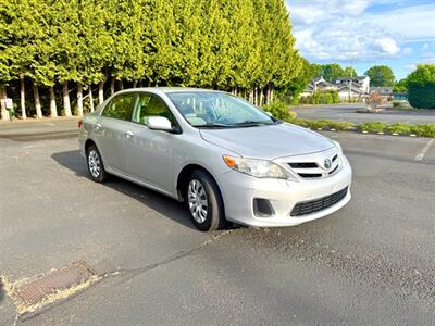 2012 Toyota Corolla LE   - Photo 2 - Auburn, WA 98002