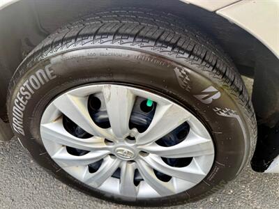 2012 Toyota Corolla LE   - Photo 12 - Auburn, WA 98002