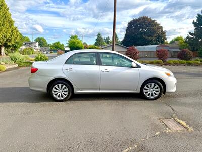 2012 Toyota Corolla LE   - Photo 4 - Auburn, WA 98002