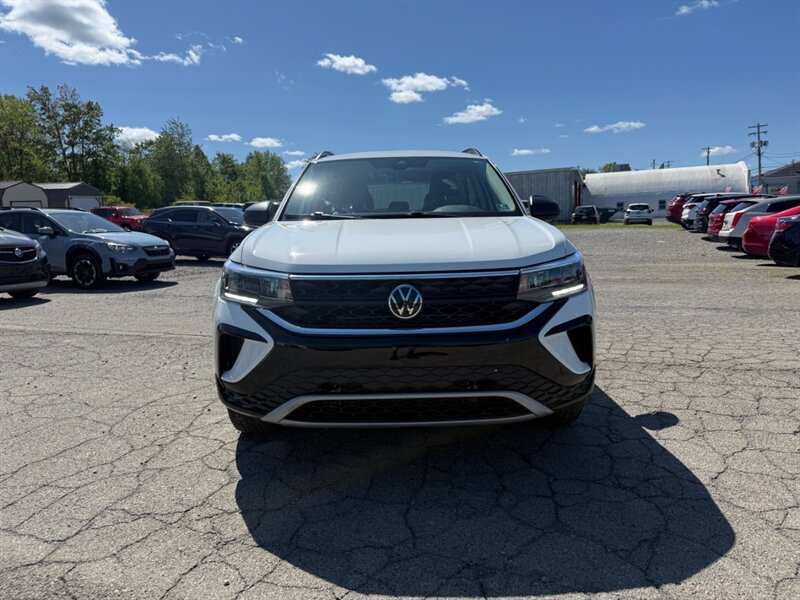 2024 Volkswagen Taos S 4Motion  