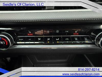 2025 Chevrolet Equinox LT   - Photo 21 - Clarion, PA 16214