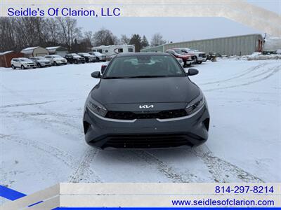 2022 Kia Forte LXS   - Photo 2 - Clarion, PA 16214