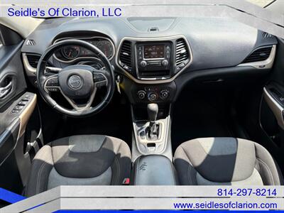 2018 Jeep Cherokee Latitude   - Photo 16 - Clarion, PA 16214