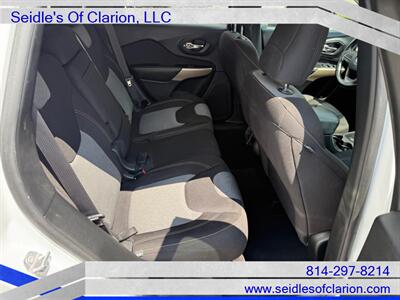2018 Jeep Cherokee Latitude   - Photo 12 - Clarion, PA 16214