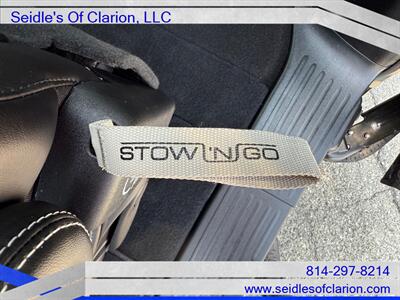 2026 Chrysler Pacifica Select   - Photo 16 - Clarion, PA 16214