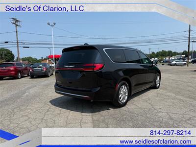 2026 Chrysler Pacifica Select   - Photo 5 - Clarion, PA 16214