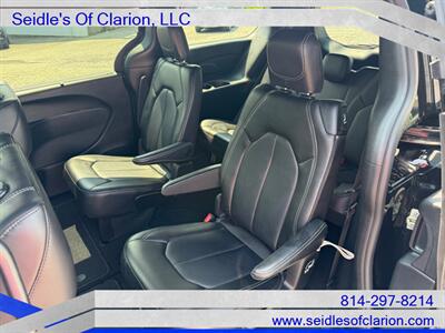 2026 Chrysler Pacifica Select   - Photo 12 - Clarion, PA 16214