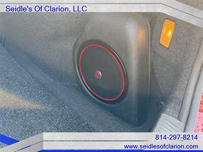 2017 Dodge Charger SXT   - Photo 18 - Clarion, PA 16214