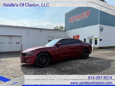 2017 Dodge Charger SXT   - Photo 1 - Clarion, PA 16214
