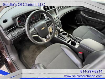 2015 Chevrolet Malibu LT   - Photo 9 - Clarion, PA 16214