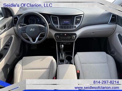 2017 Hyundai TUCSON SE   - Photo 15 - Clarion, PA 16214