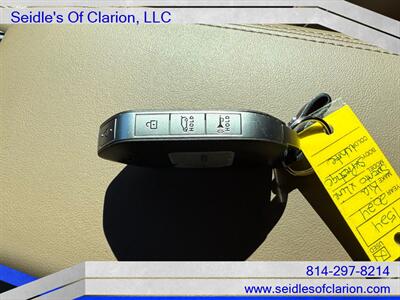 2024 Kia Sorento SX Prestige   - Photo 34 - Clarion, PA 16214