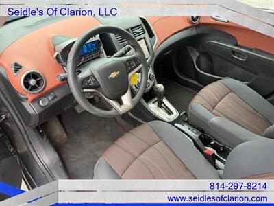 2016 Chevrolet Sonic LT Auto - Photo 10 - Clarion, PA 16214