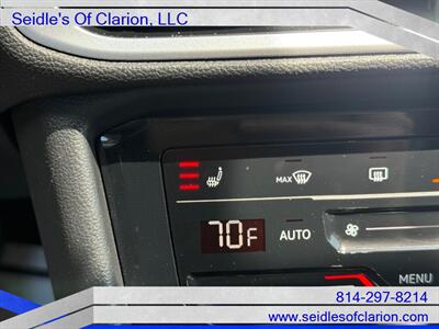 2025 Volkswagen Taos SE 4Motion   - Photo 22 - Clarion, PA 16214