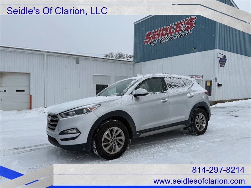 2017 Hyundai TUCSON SE  