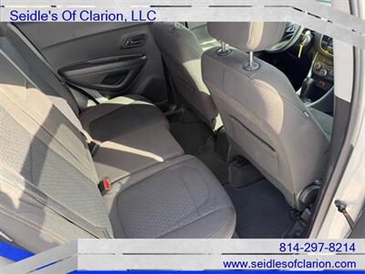 2022 Chevrolet Trax LS   - Photo 14 - Clarion, PA 16214