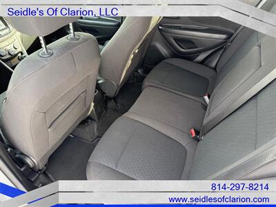 2022 Chevrolet Trax LS   - Photo 12 - Clarion, PA 16214