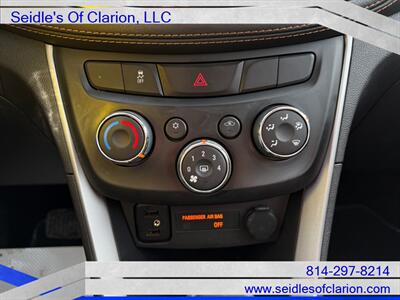 2022 Chevrolet Trax LS   - Photo 23 - Clarion, PA 16214