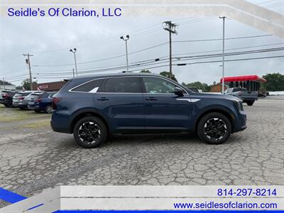 2025 Kia Sorento S   - Photo 4 - Clarion, PA 16214