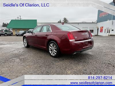 2019 Chrysler 300 Series Touring   - Photo 8 - Clarion, PA 16214